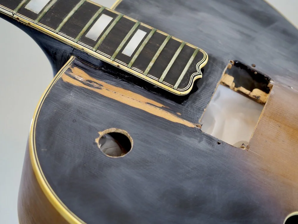 Kaalena セミアコ ボディに割れあり Kaalena セミアコ ボディに割れあり Kaalena セミアコ ボディに割れ